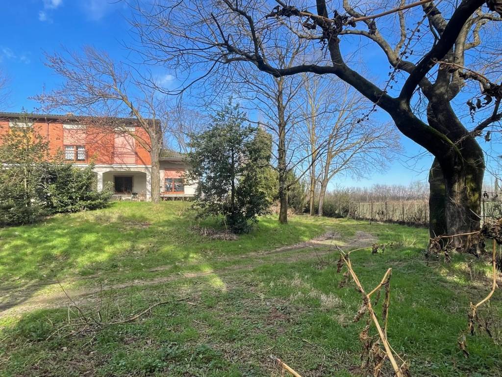 Villa a Arconate in Via Alcide De Gasperi, 15 - Foto 1