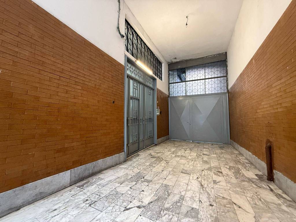 Appartamento a Napoli in Via Carriera Grande - Foto 4