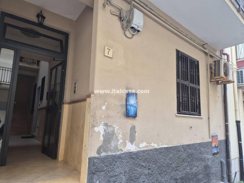Appartamento a Crotone in I VICO VIA SAN LEONARDO - Foto 2