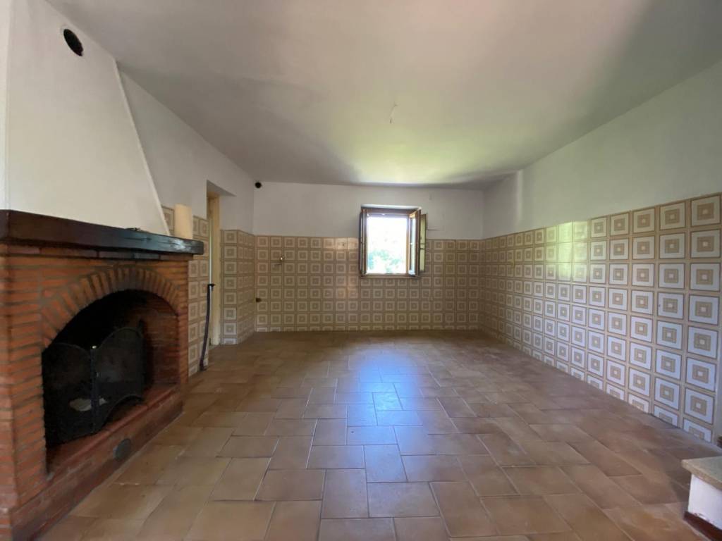 Casa indipendente a Borgo a mozzano in Via Comunale, 8 - Foto 2