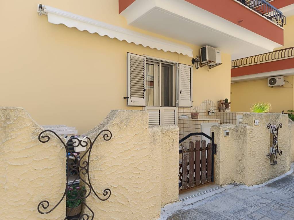 Appartamento a Gallipoli in Via Alessandro Volta - Foto 2