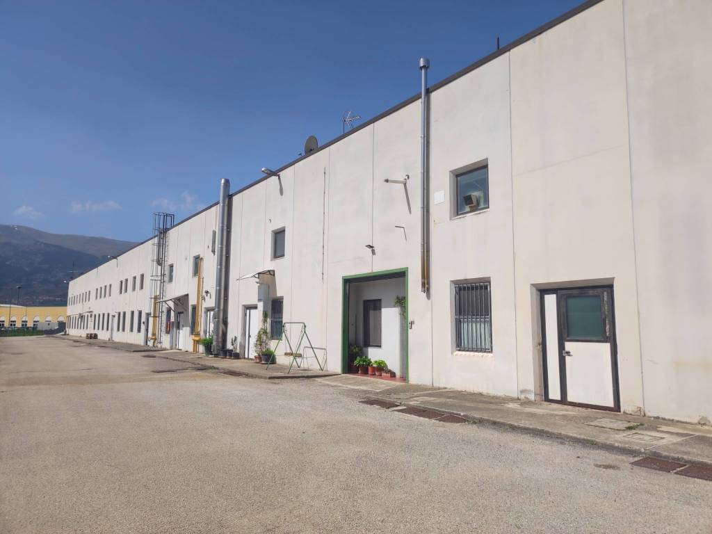 Immobile a L'aquila in Nucleo Industriale di Bazzano - Foto 2