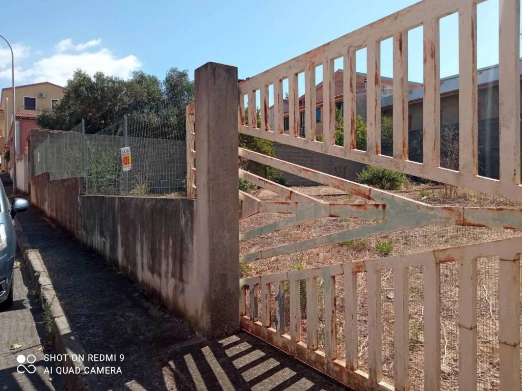 Terreno a Iglesias in Via Riccione S.N.C. - Foto 2