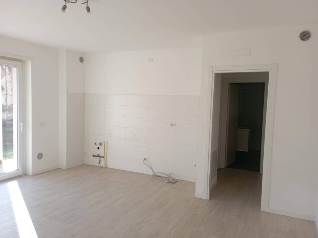 Appartamento a Erba in Corso 25 Aprile, 66 - Foto 3