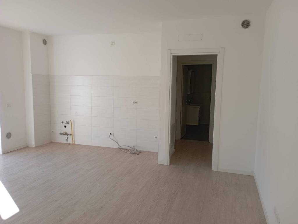 Appartamento a Erba in Corso 25 Aprile, 66 - Foto 4