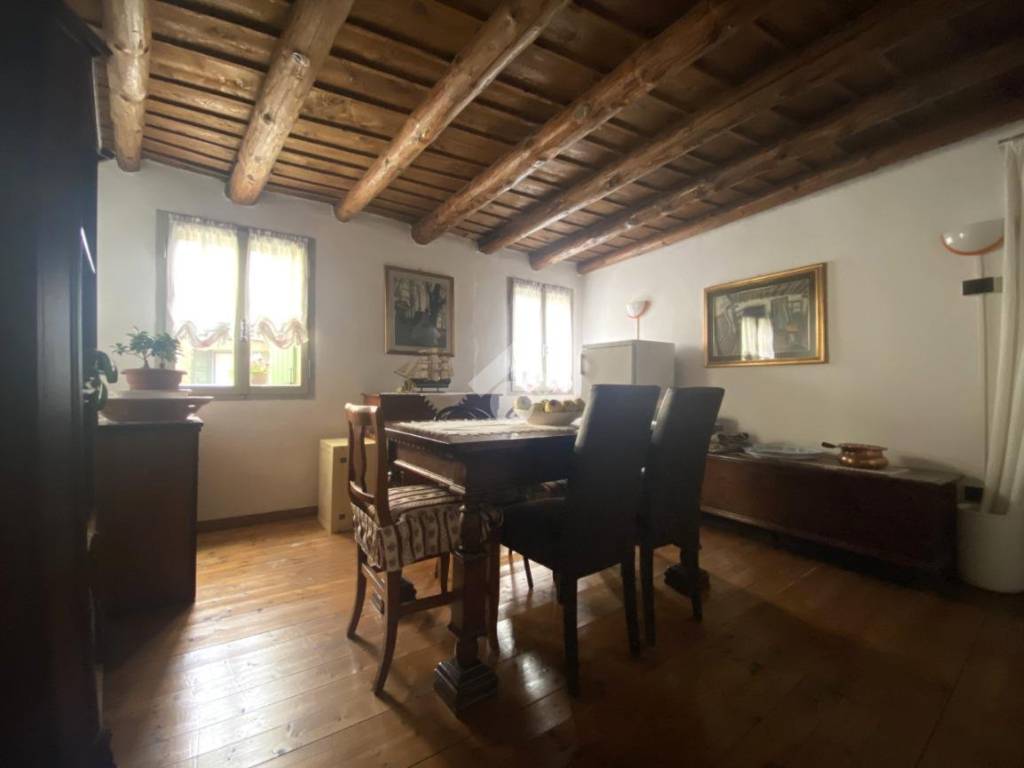 Casa indipendente a Isola della scala - Foto 4