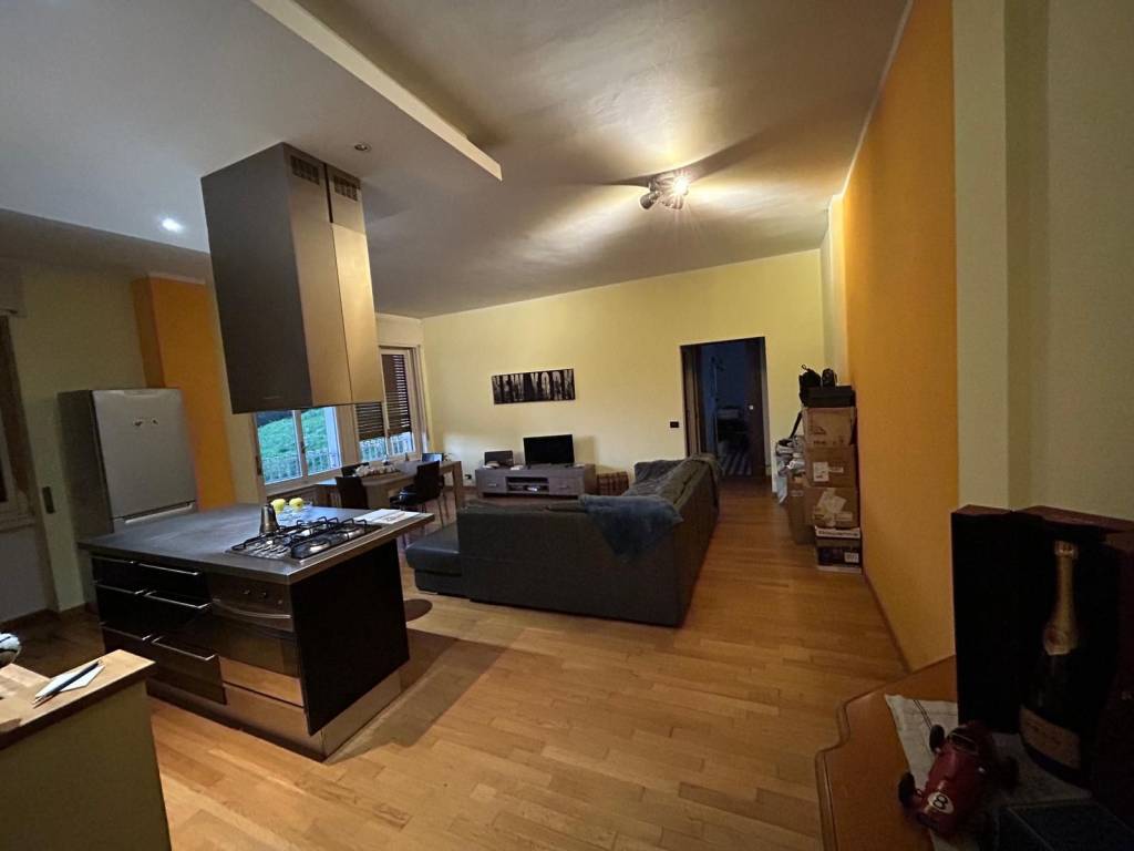 Appartamento a Merate in Via Stelvio - Foto 2