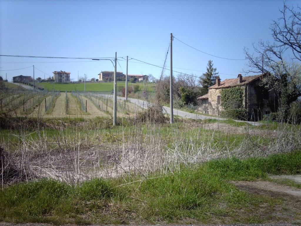 Terreno a Vigolzone in bagnolo - Foto 2