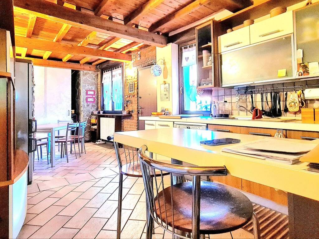 Casa indipendente a Cura carpignano in Via Prado, 52 - Foto 1