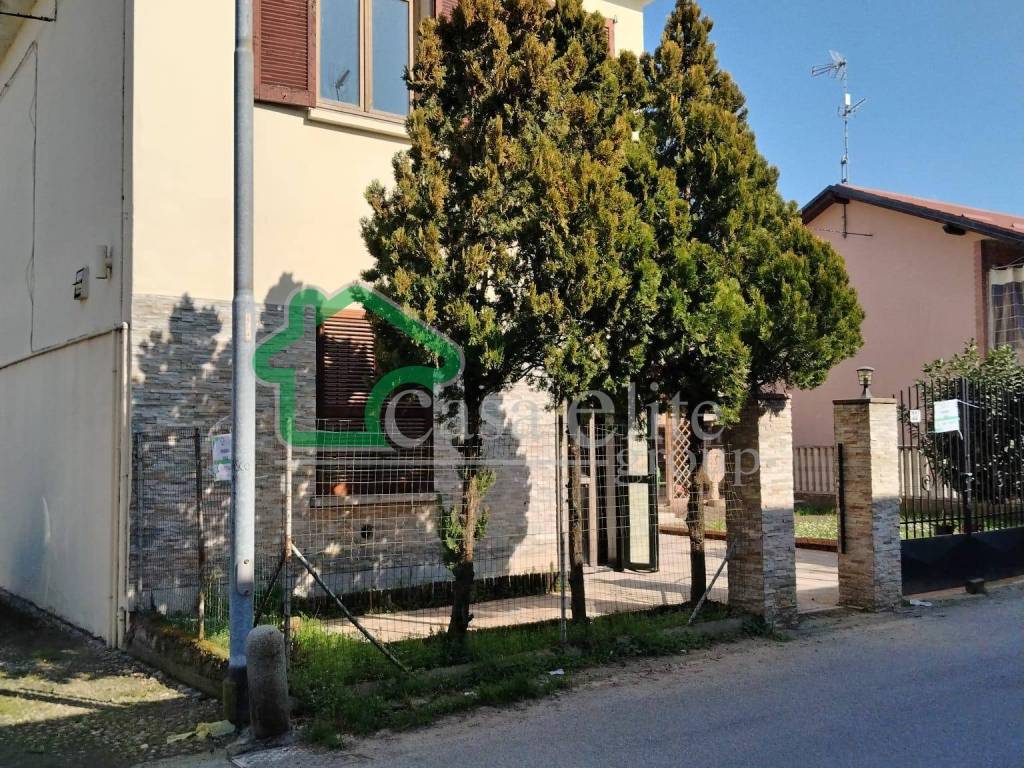 Villa a Lodi in Strada della Fontana - Foto 2