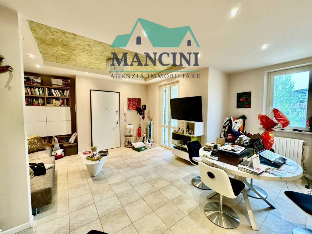 Appartamento a Jesi in VIA ZANNONI, 2 - Foto 2