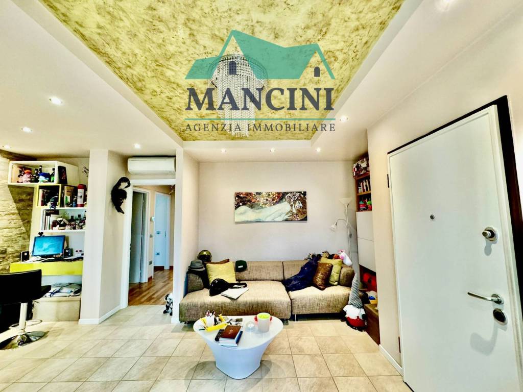 Appartamento a Jesi in VIA ZANNONI, 2 - Foto 3