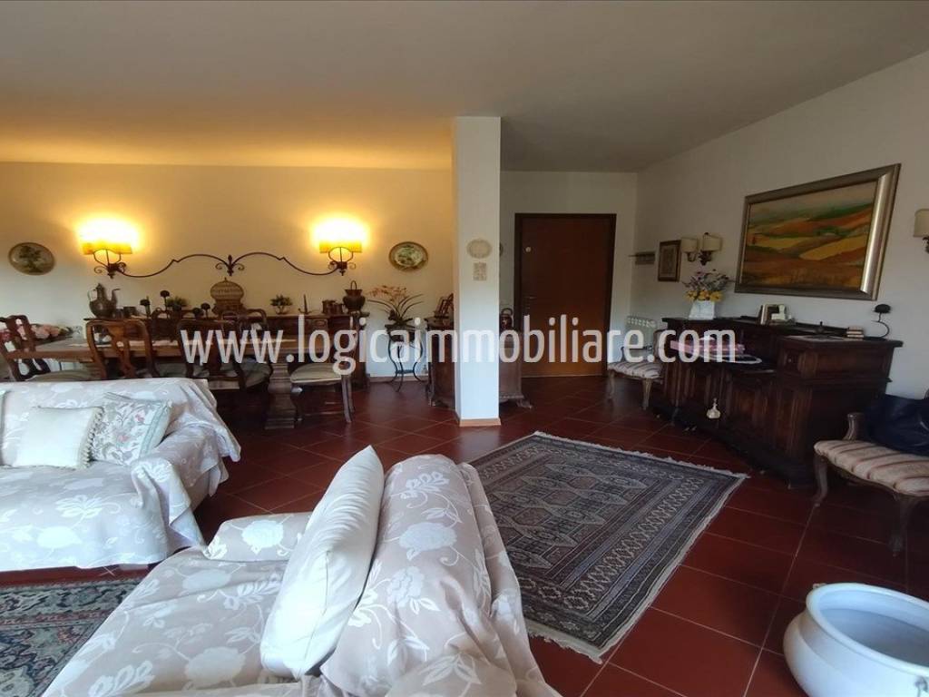 Appartamento a Chianciano terme in Via Piave - Foto 3