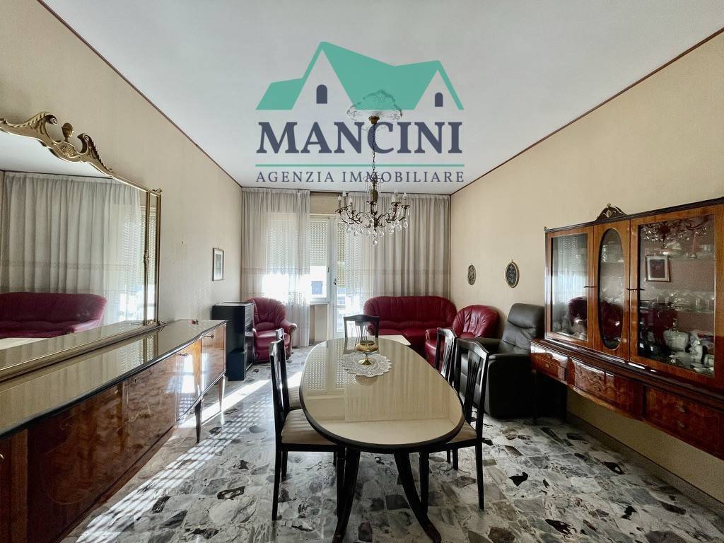 Appartamento a Jesi in VERDI, 12 - Foto 2