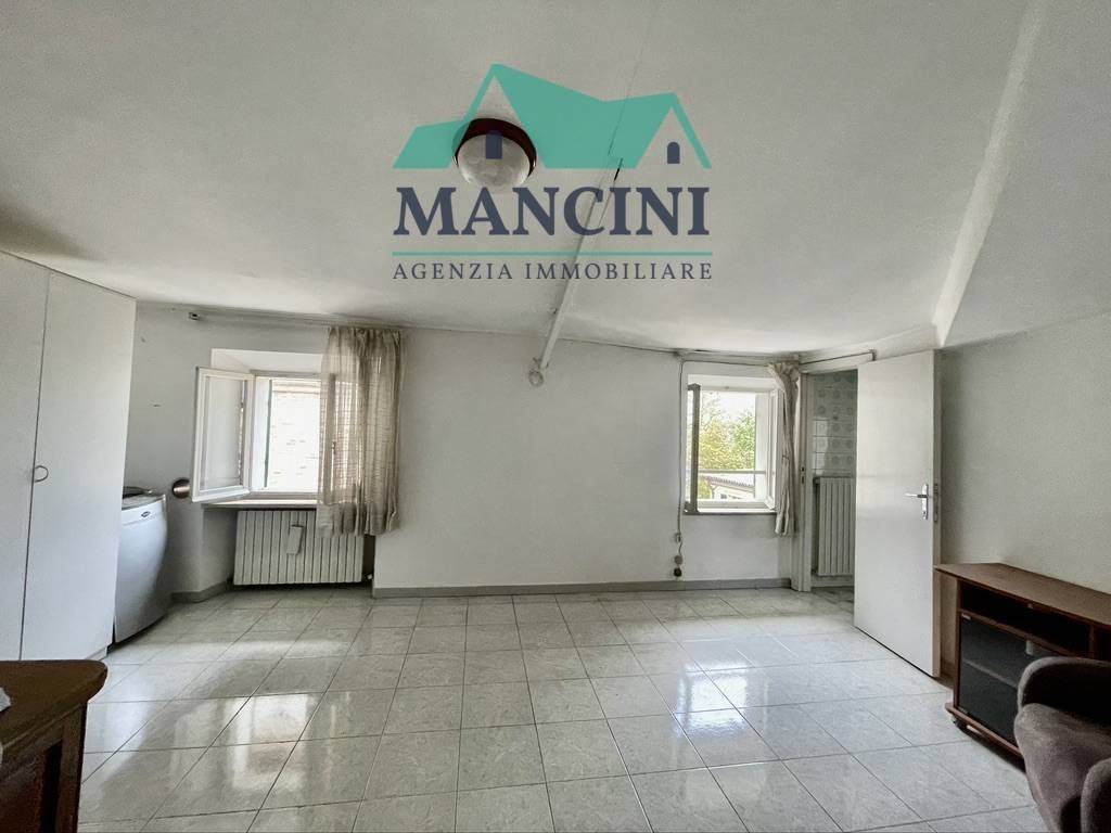 Appartamento a Jesi in VIA SPALDI, 5 - Foto 3