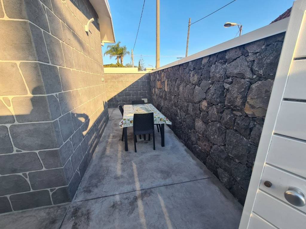 Appartamento a Catania in Villaggio Campo di Mare - Foto 2
