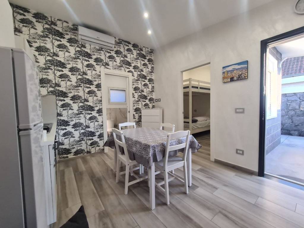 Appartamento a Catania in Villaggio Campo di Mare - Foto 4