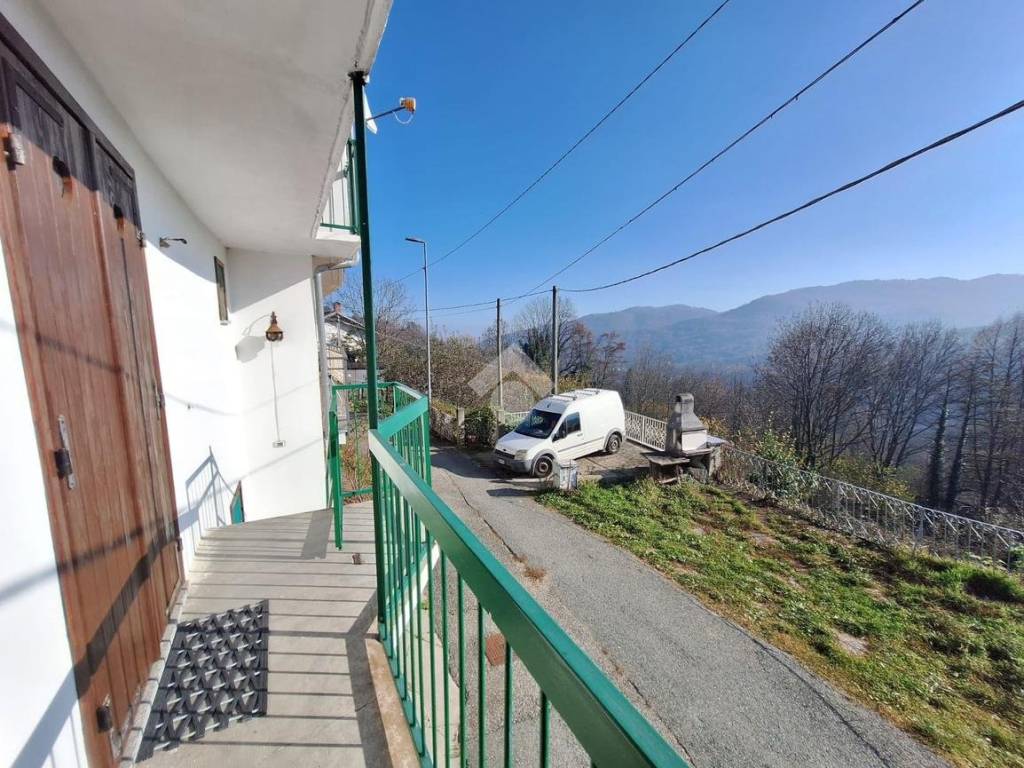 Casa indipendente a Giaveno in Giaveno Borgata Balangero, 13 - Foto 4