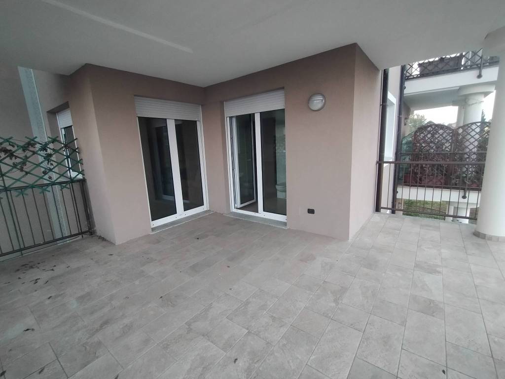 Appartamento a Borgomanero in Vicolo Sorga - Foto 3
