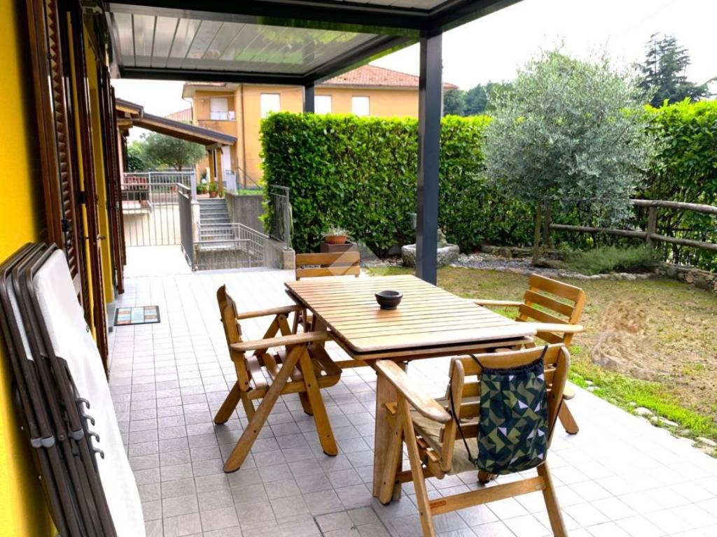 Villa a Albizzate in Via Sabotino, 17 - Foto 5