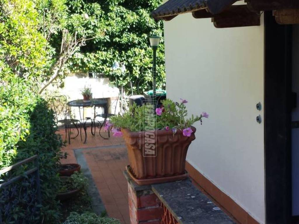 Villa a Rapallo in Via Sotto la Croce 15 - Foto 2