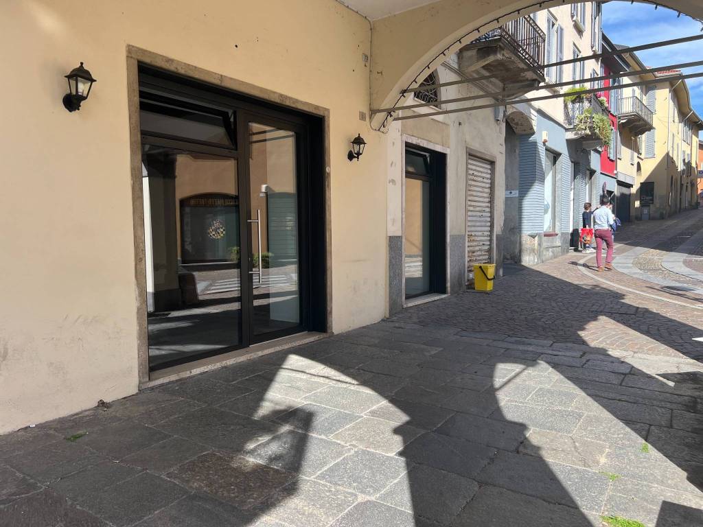 Immobile a Merate in Piazza della Vittoria, 8 - Foto 2