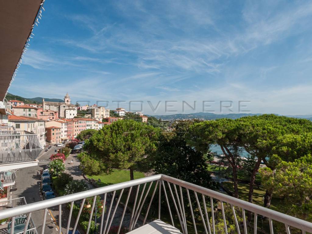 Appartamento a Portovenere in Via Berardo Gallotti, 108 - Foto 2