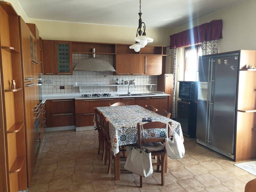 Appartamento a Reggio calabria in VIA SAN SPERATO MOSORROFA TRAV II - Foto 2