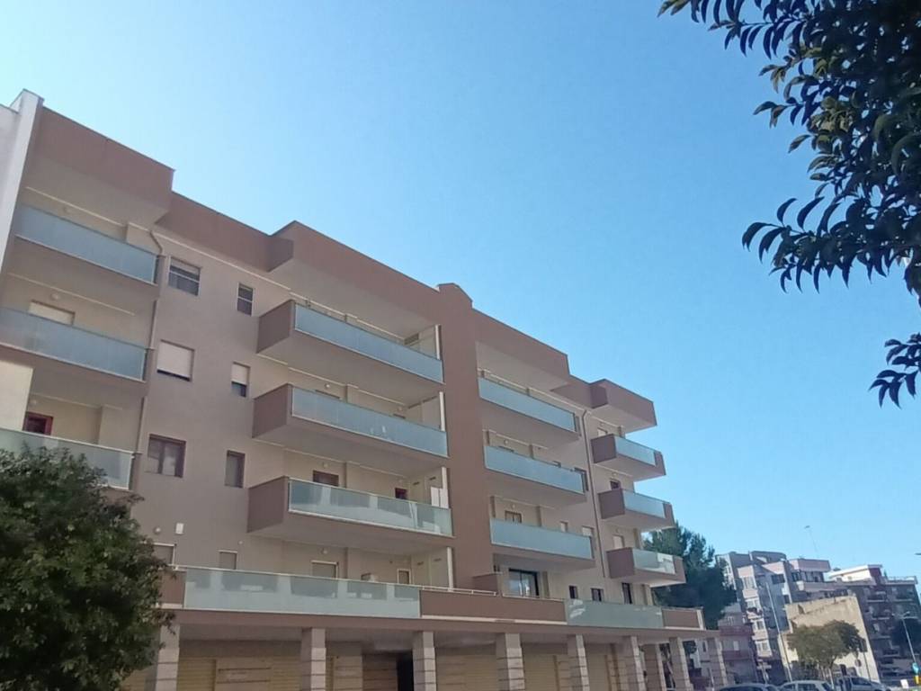 Appartamento a Bisceglie in Via Camillo Benso di Cavour - Foto 3