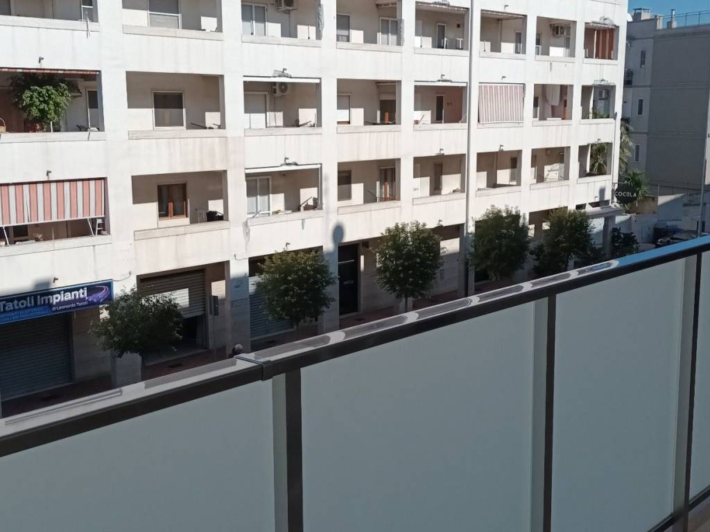 Appartamento a Bisceglie in Via Camillo Benso di Cavour - Foto 4