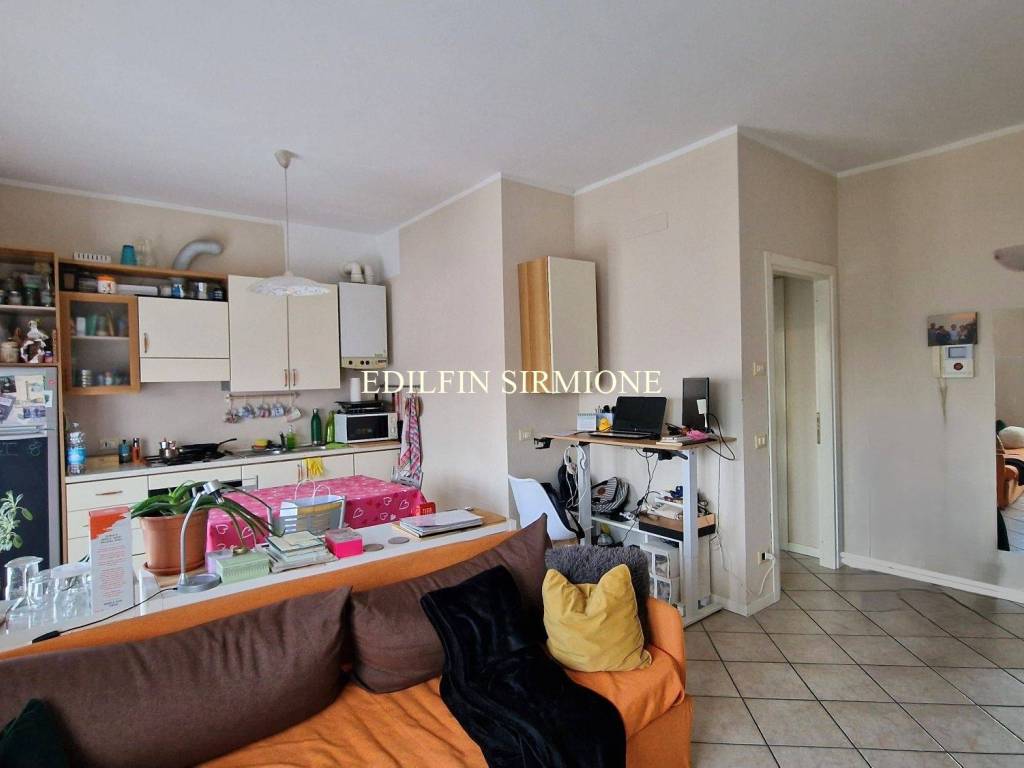 Appartamento a Desenzano del garda in Via Don Primo Mazzolari, 15 - Foto 2