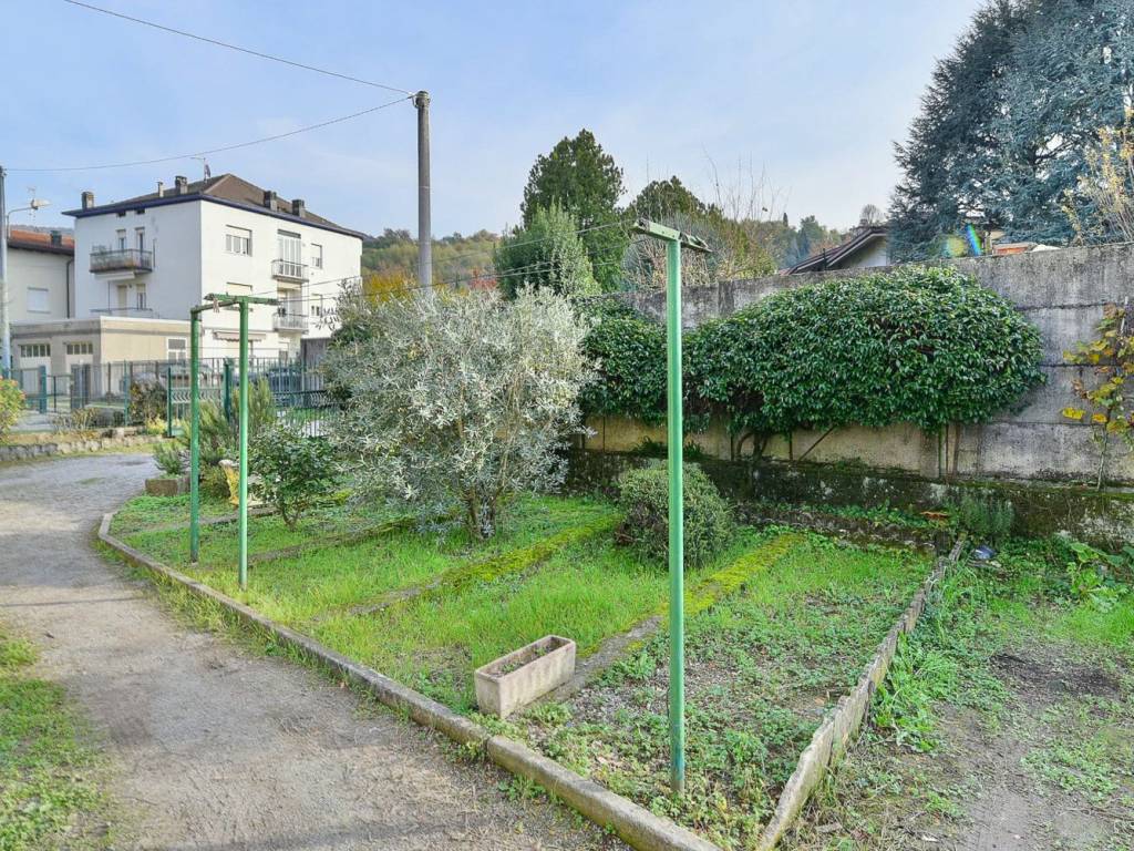 Appartamento a Oggiono in Via Papa Giovanni XXIII, 92 - Foto 4