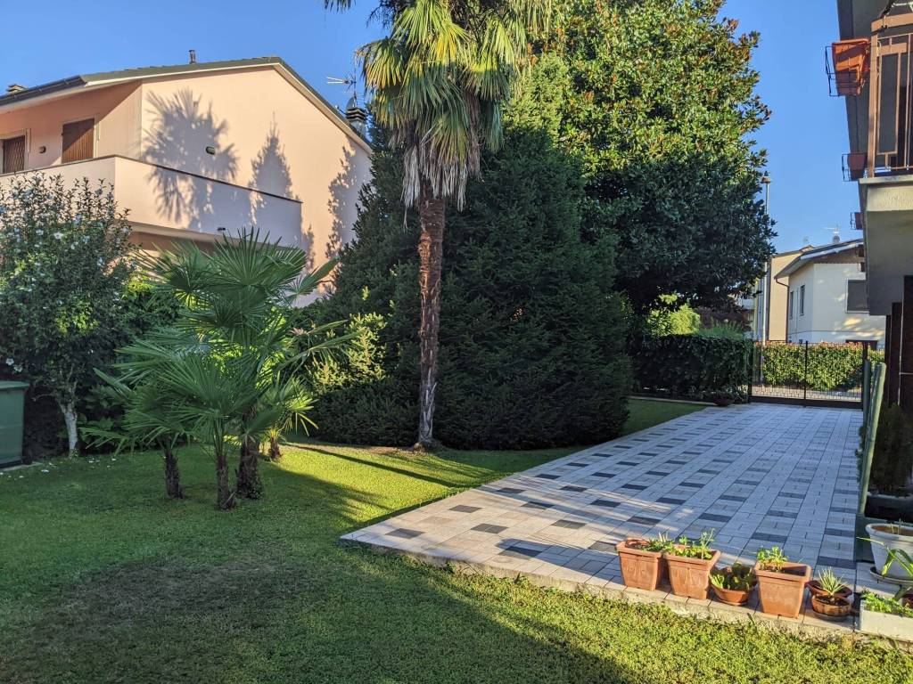 Villa a Lodi in Via Giovanni Carnovali - Foto 3