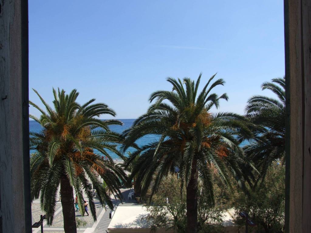 Appartamento a Finale ligure in Via Concezione, 43 - Foto 2