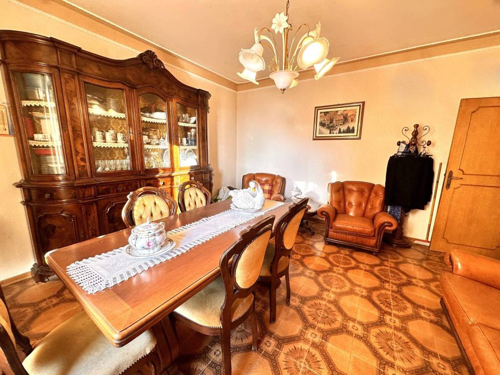Casa indipendente a Castiglione del lago in Via Santa Maria - Foto 4