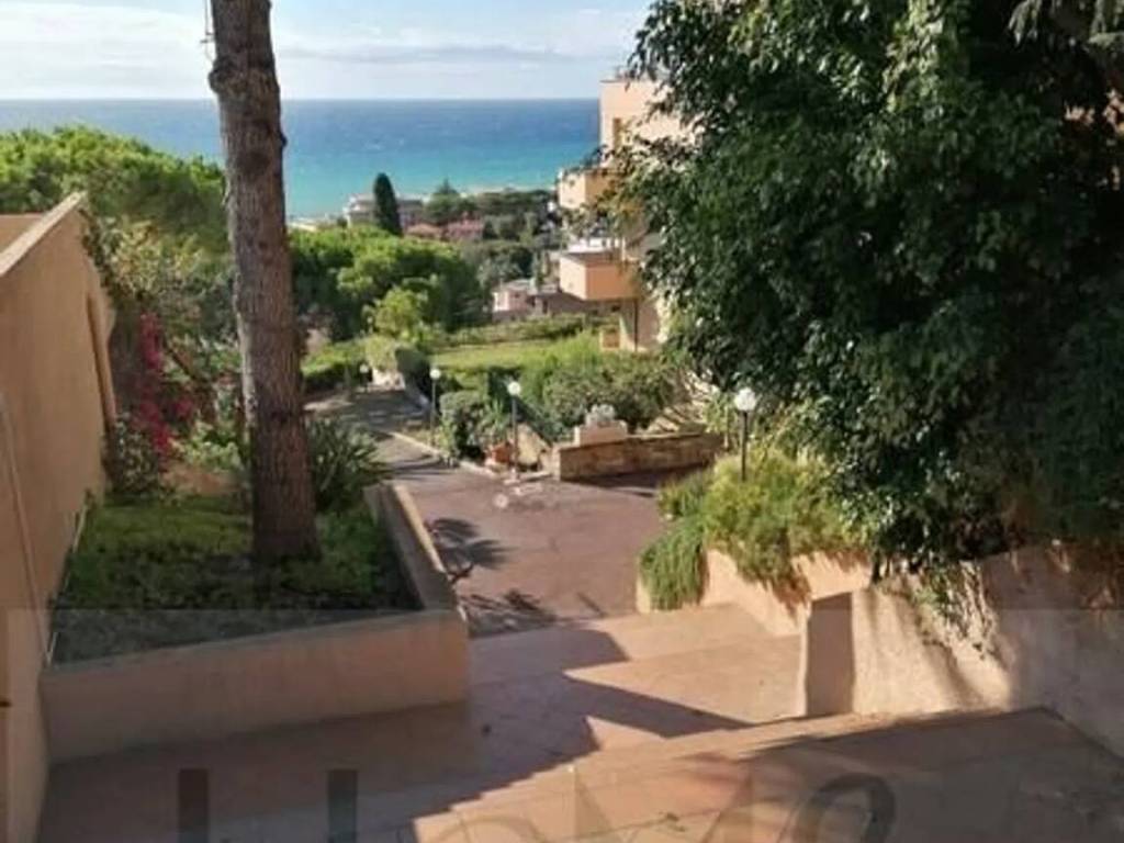 Appartamento a Sanremo in Strada Solaro S.N.C. - Foto 2