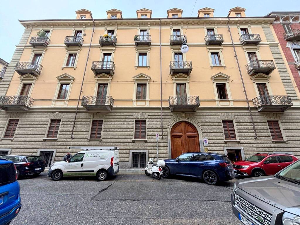 Attico / mansarda a Torino in Via Valeggio, 15 - Foto 2