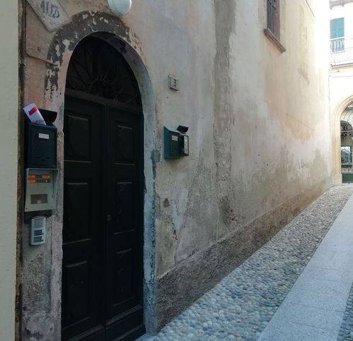 Appartamento a Lesa in Via Muggetti 16 - Foto 2