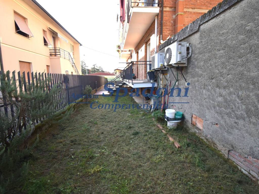 Appartamento a Monsummano terme in Via Francesco Carrara, 39 - Foto 2