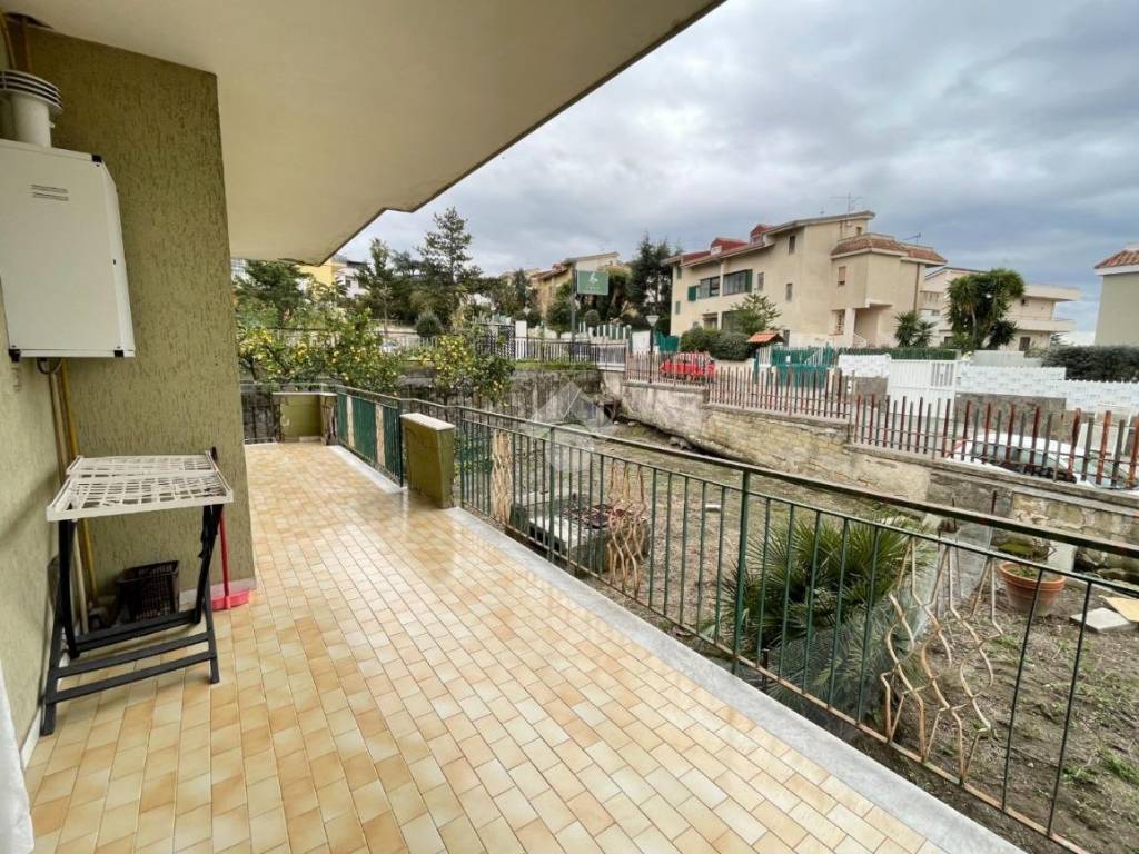 Appartamento a Pollena trocchia in Via leopardi, 17 - Foto 3