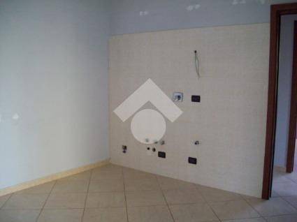 Appartamento a Ciriè in Via silvio pellico, 24 - Foto 2