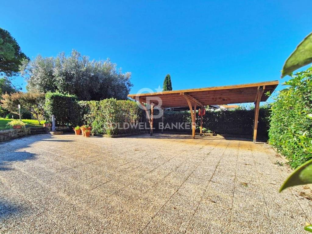 Villa a Tarquinia in Via dei Curina - Foto 4