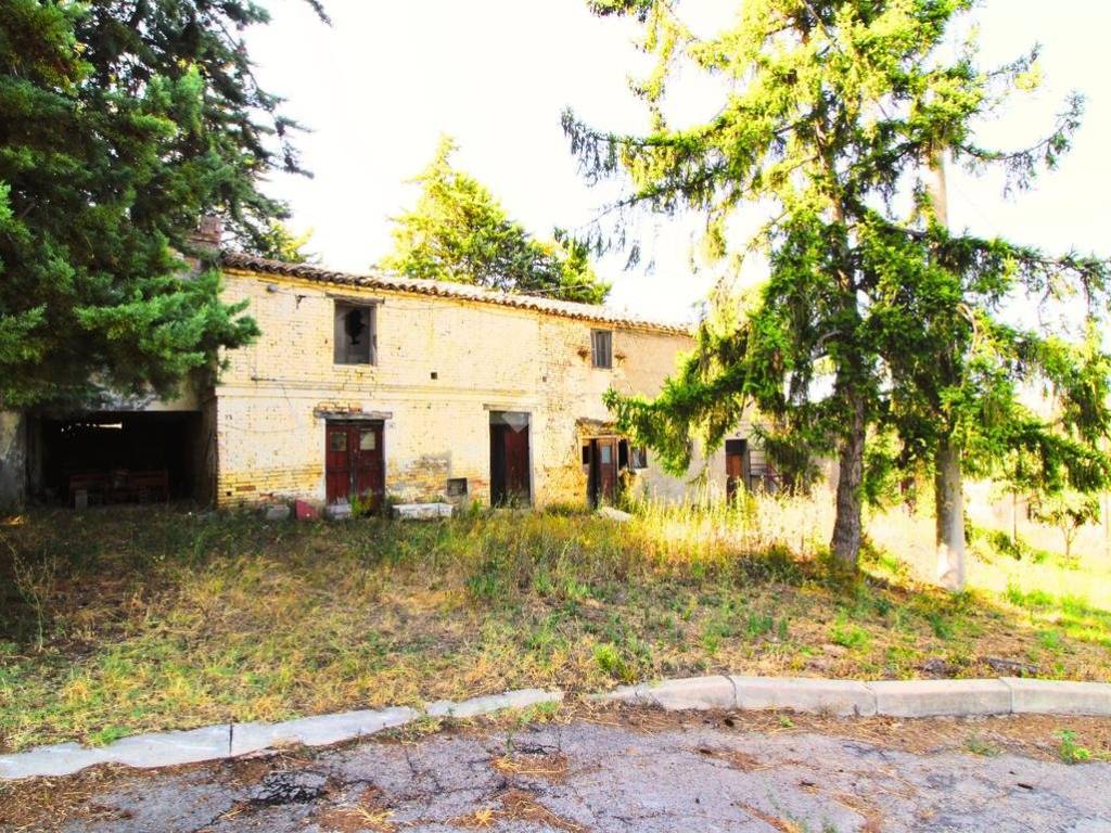 Rustico / casale a Spoltore in Via Pescarina, 15 - Foto 2
