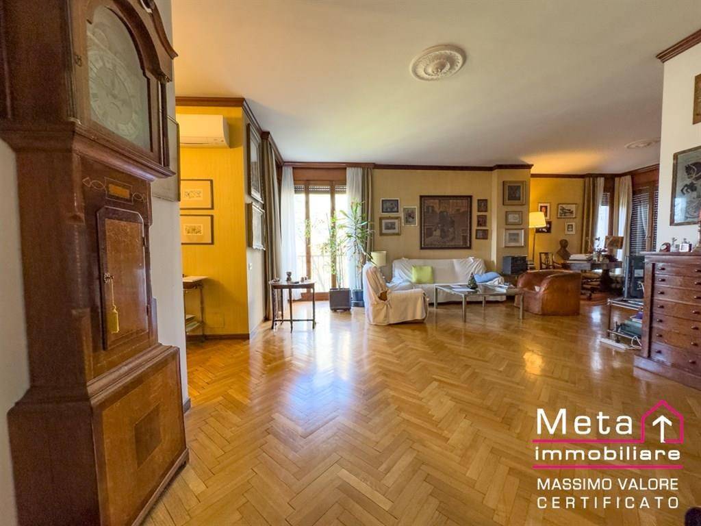 Appartamento a San donato milanese in Via Triulziana, 36 - Foto 1