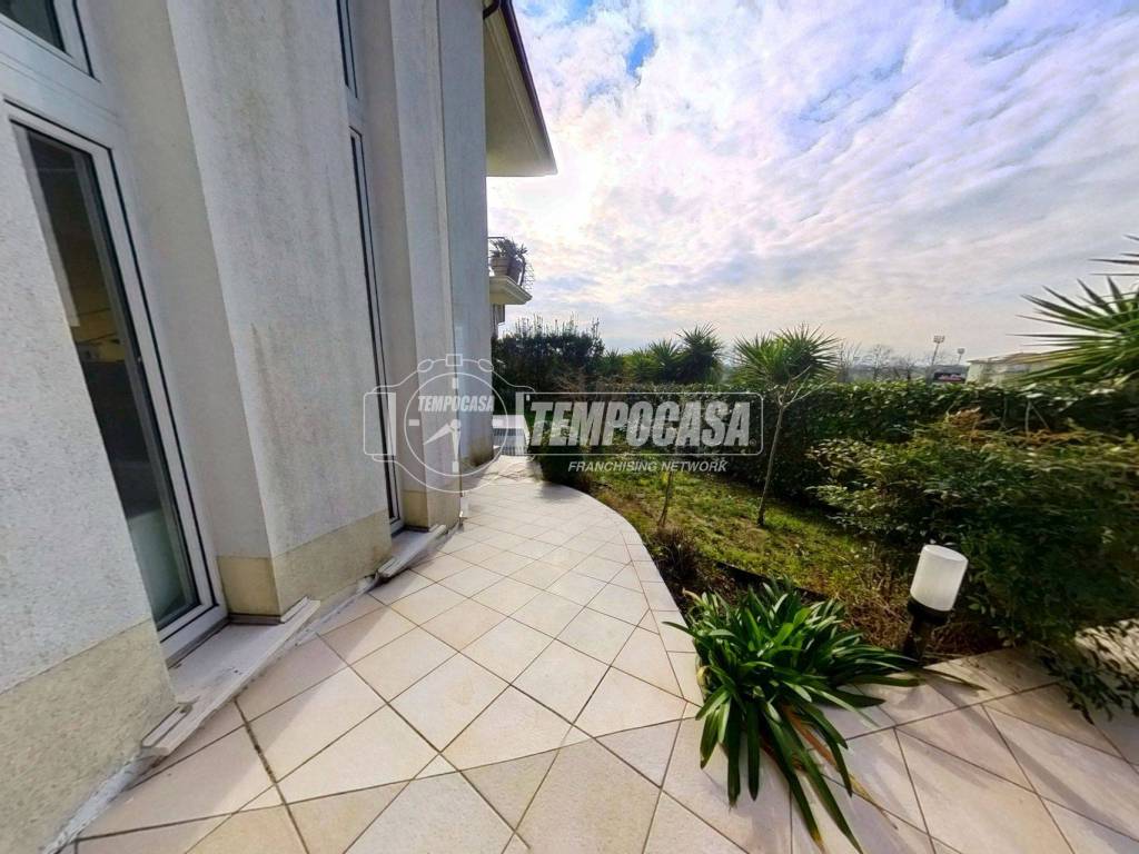 Villa a Montegranaro in Via P. Borsellino - Foto 4