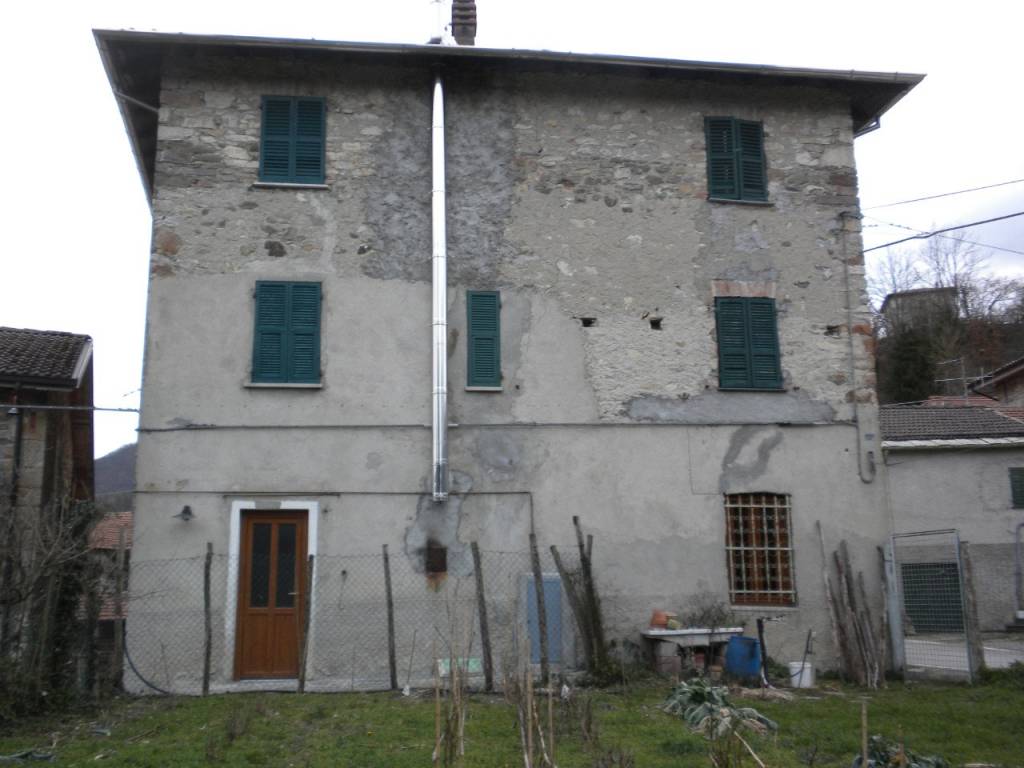 Rustico / casale a Cerignale in Località Carisasca - Foto 2