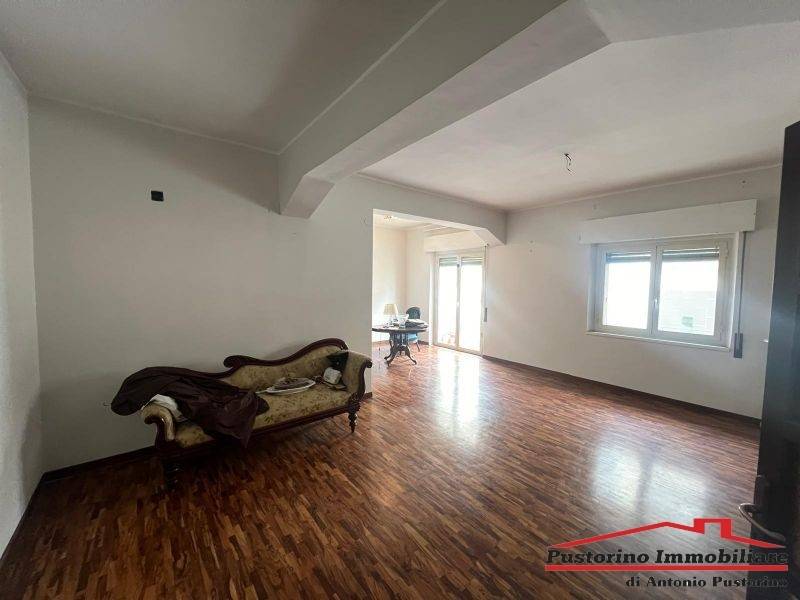 Appartamento a Reggio calabria in Via Enzo Misefari - Foto 4