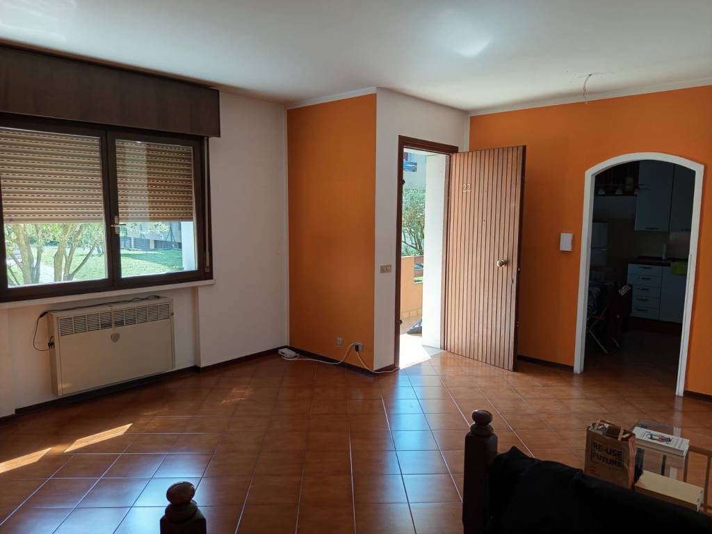 Appartamento a Fontanafredda in Via Giosuè Carducci - Foto 5