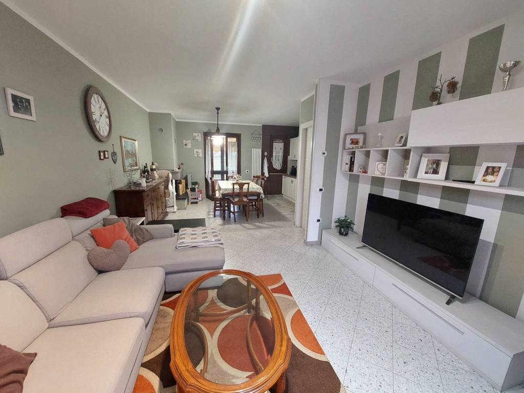 Casa indipendente a Monsummano terme in Via Concetto Marchesi - Foto 2