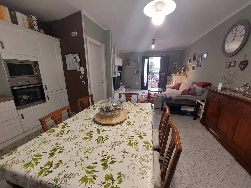 Casa indipendente a Monsummano terme in Via Concetto Marchesi - Foto 4